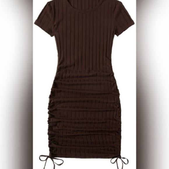 Dresses & Skirts - 🌞 Short Sleeve 